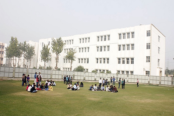 https://cache.careers360.mobi/media/colleges/social-media/media-gallery/10371/2019/2/22/Campus view of Chaudhary Partap Singh Memorial College of Education Gurgaon_Campus-view.jpg